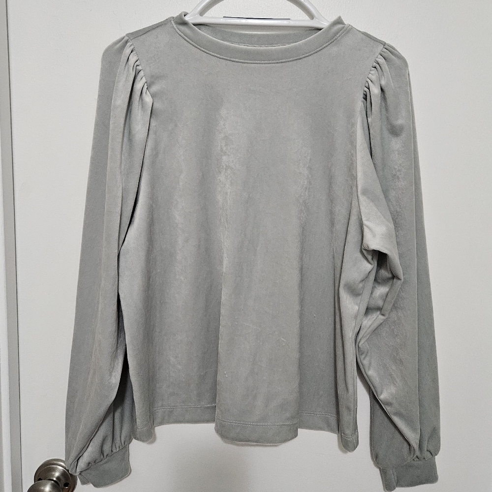Loft Light Gray Puff Long Sleeve Women's Velvet Top Size Medium